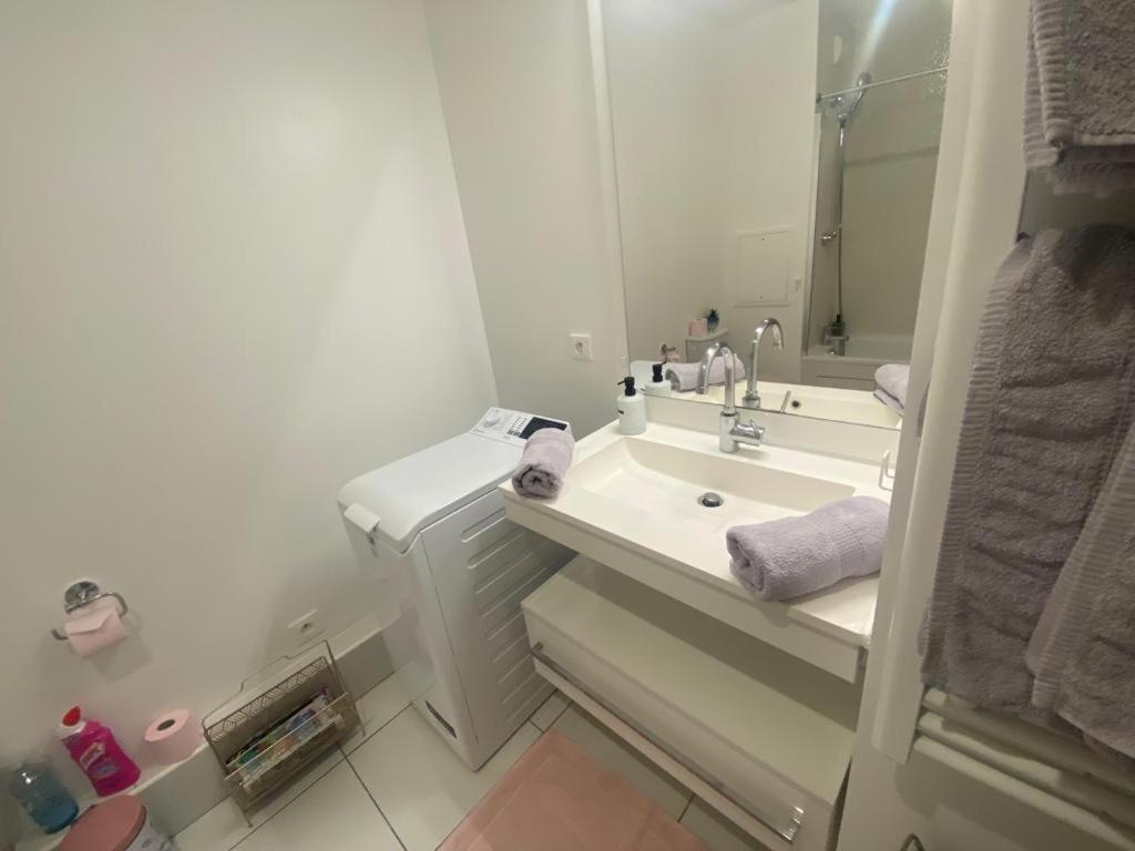 Appartement 80M2, Terrasse Sud, Metro 7 Direction Louvre A 8Minutes, Parking Sous-Sol, Proche Paris-Bercy Ivry-sur-Seine Exteriér fotografie